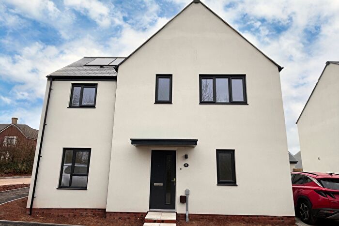 4 Bedroom Detached House To Rent In Iron Acre, Exeter, Devon, EX1