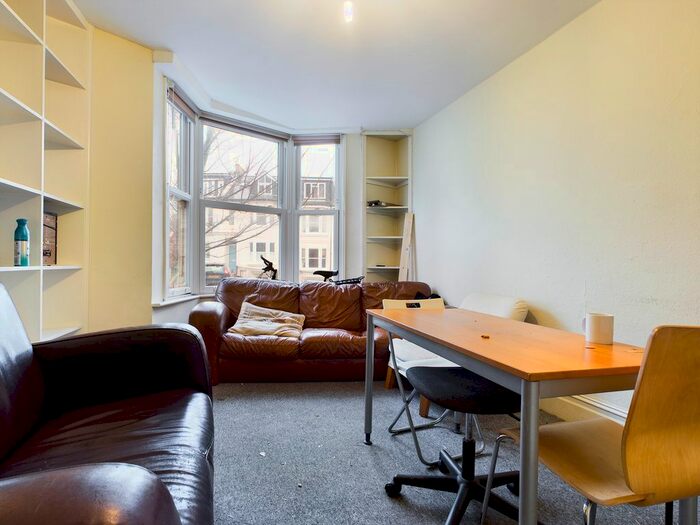 6 Bedroom Terraced House To Rent In Shaftesbury Place, Brighton, BN1