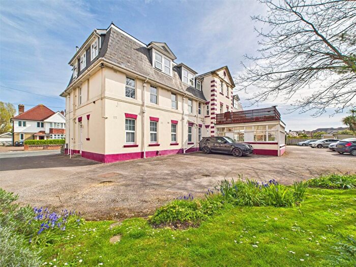 1 Bedroom Apartment For Sale In Newstead Road, Bournemouth, Dorset, BH6