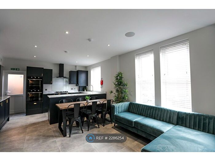 6 Bedroom Terraced House To Rent In Connaught Road, Liverpool, L7