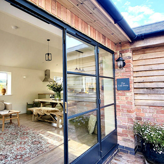 2 Bedroom Link Detached House For Sale In Honington Shipston-on-Stour, Warwickshire, CV36