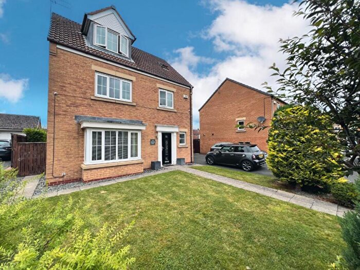 4 Bedroom Detached House For Sale In Alnwick Drive, Spennymoor, DL16