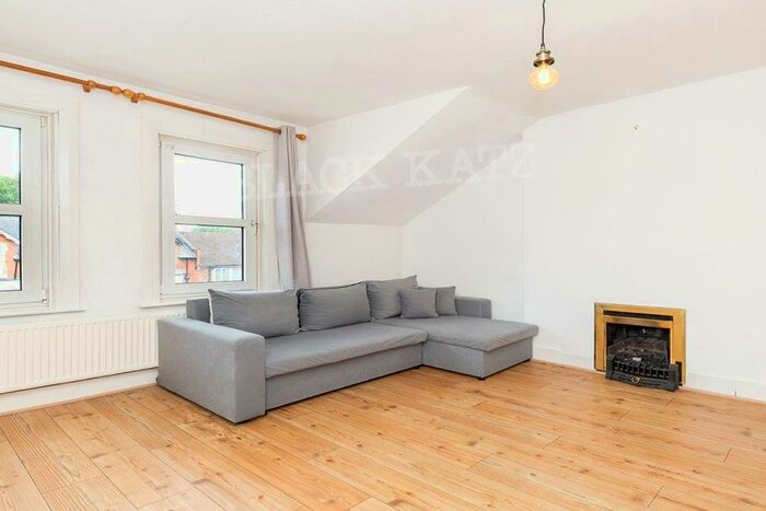 1 Bedroom Flat To Rent In Church Lane, N8