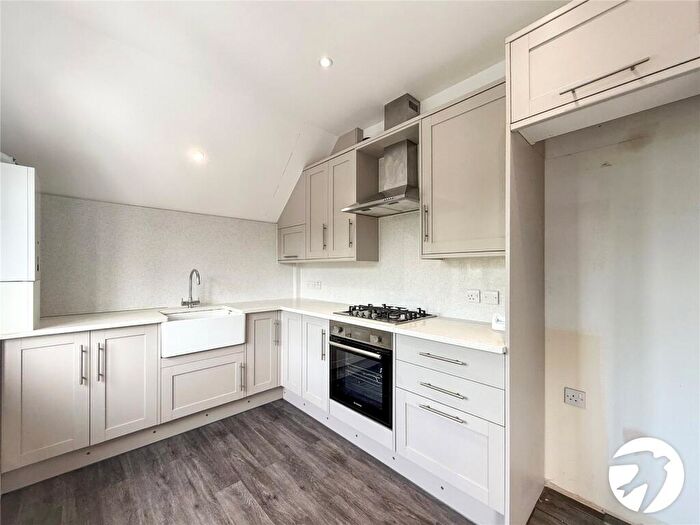 2 Bedroom Flat To Rent In Christmas Lane, High Halstow, Rochester, Kent, ME3