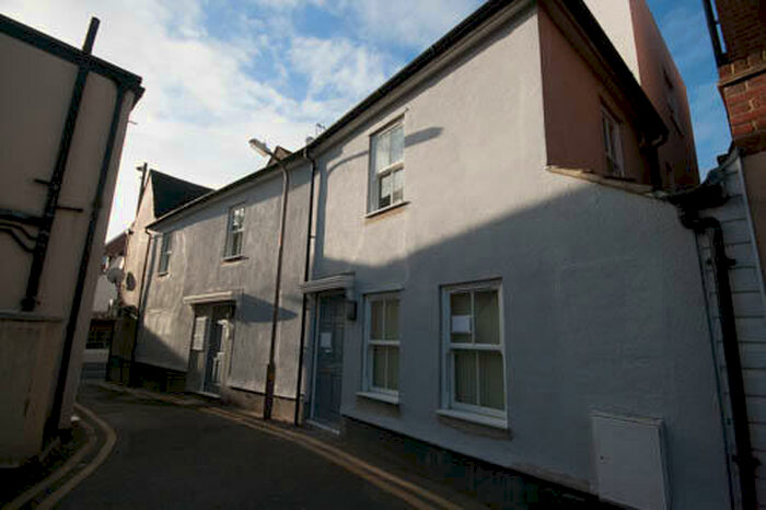 1 Bedroom Flat To Rent In Western Gardens, Brentwood, Essex, CM14