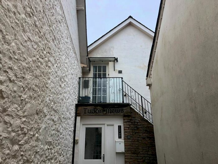 Studio To Rent In Chapel Street, Sidmouth EX10