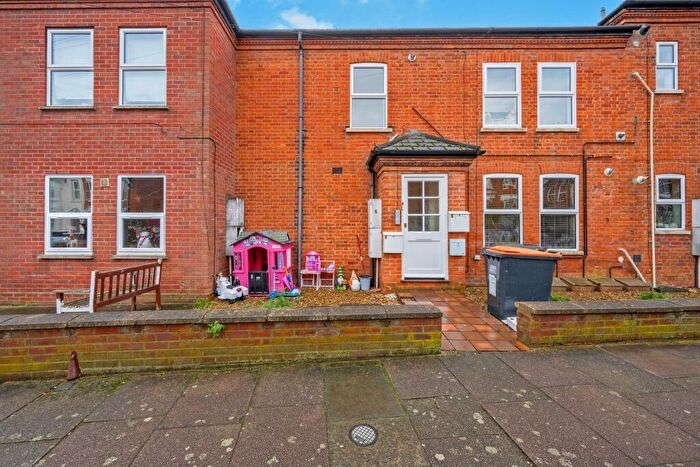 1 Bedroom Apartment To Rent In Bedford, MK40