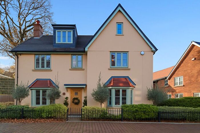 5 Bedroom Detached House For Sale In Jasmine Close, Great Warley, CM13