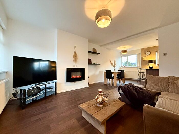 4 Bedroom Town House For Sale In Lakeway, Blackpool, FY3