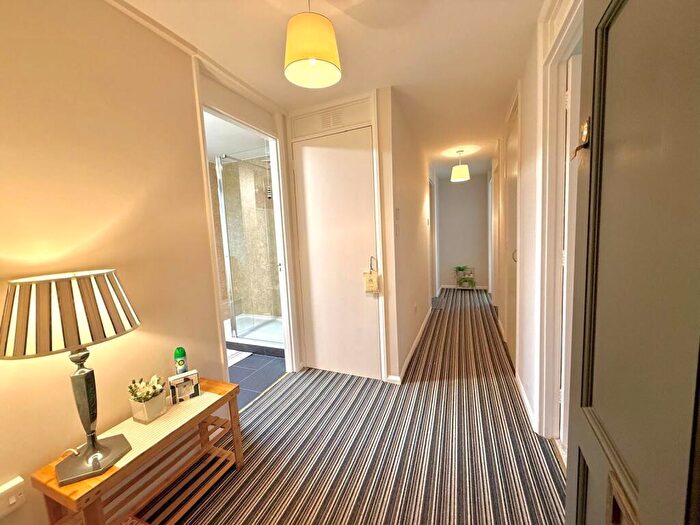 2 Bedroom Apartment For Sale In St. Andrews Court, Wroughton, Swindon, SN4