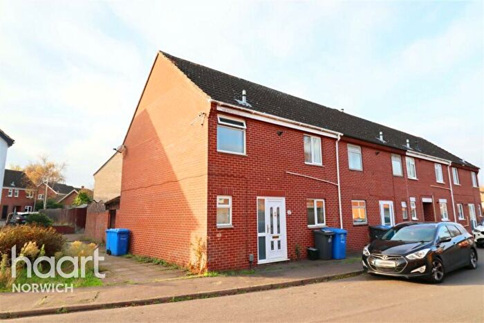 4 Bedroom Semi-Detached House To Rent In Norwich, NR5