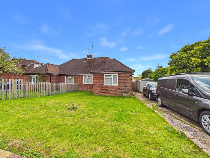 2 Bedroom Bungalow To Rent In The Orchard, Marlow, Buckinghamshire, SL7