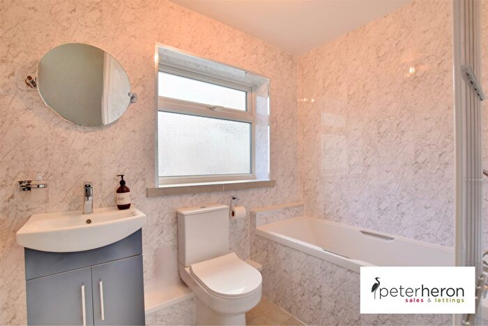 4 Bedroom Cottage For Sale In Eglinton Street, Monkwearmouth, Sunderland, SR5
