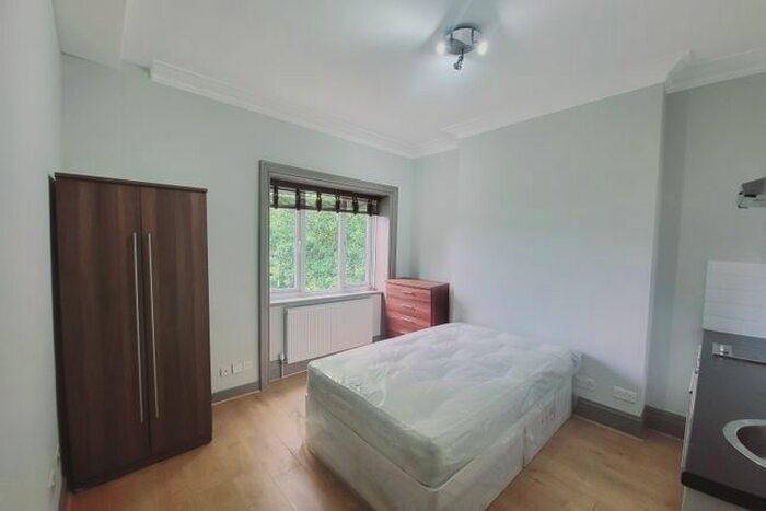 Studio To Rent In Finchley Road, Hampstead, NW3