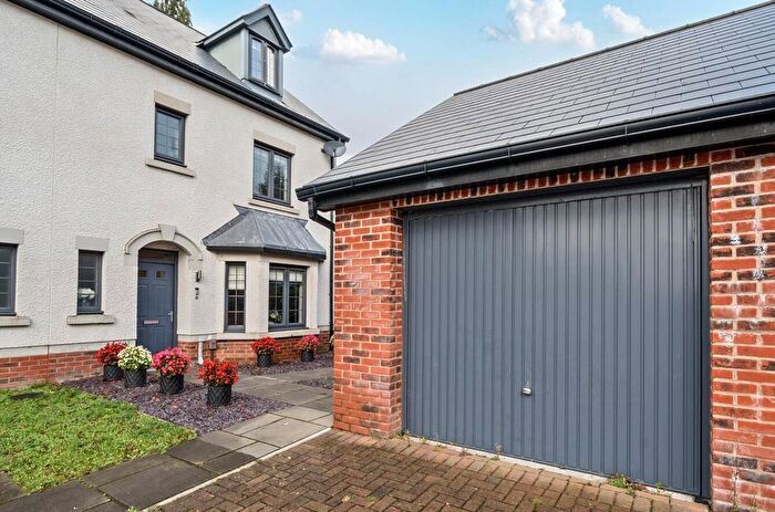 4 Bedroom Semi Detached House For Sale In Millwood Gardens, Killay, Swansea, SA2