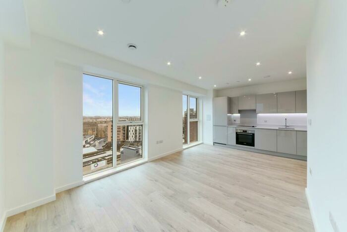 2 Bedroom Apartment To Rent In Effra Gardens, Brunel Street Works, E16