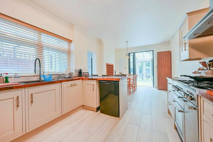 4 Bedroom Semi-detached House To Rent In Oxford Road South, Chiswick, London, W4