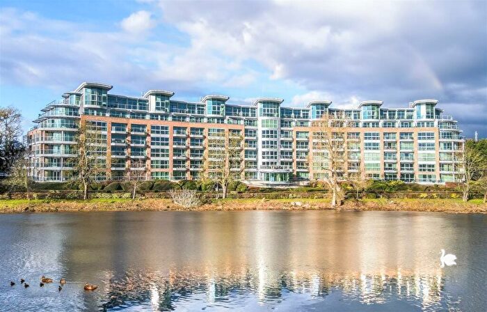 2 Bedroom Flat To Rent In River Crescent, Waterside Way, Nottingham, Nottinghamshire, NG2