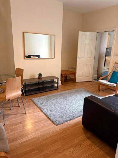 3 Bedroom Property To Rent In Holmwood Grove, Jesmond, Newcastle Upon Tyne, NE2