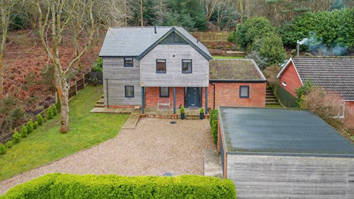 4 Bedroom Detached House For Sale In Renwick Park West, West Runton, Cromer, NR27