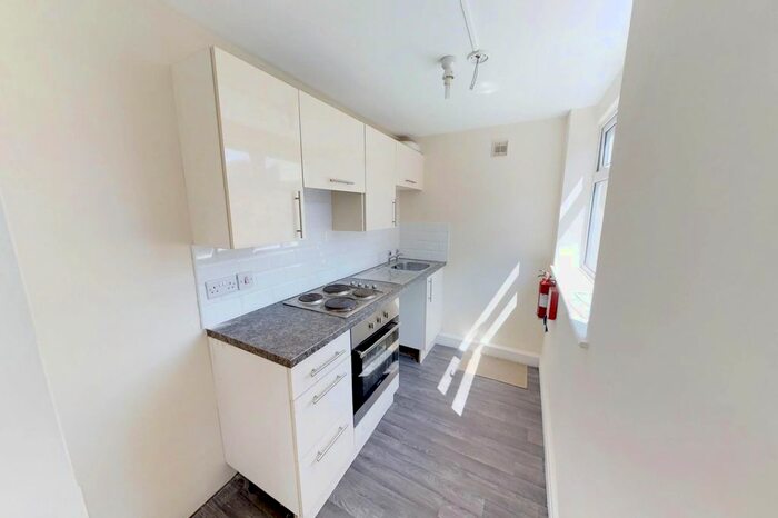 1 Bedroom Flat To Rent In Park Road, Blackpool, FY1