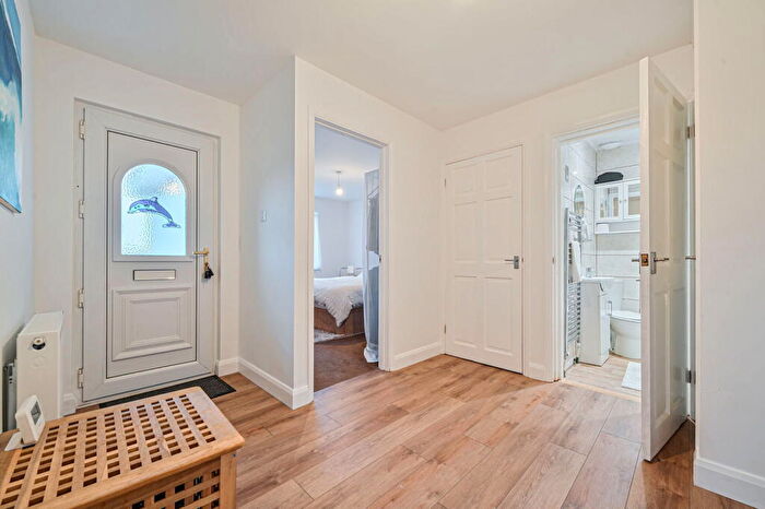 3 Bedroom Detached Bungalow For Sale In Edgecombe Way, St. Anns Chapel, Gunnislake, PL18 - Photo 7