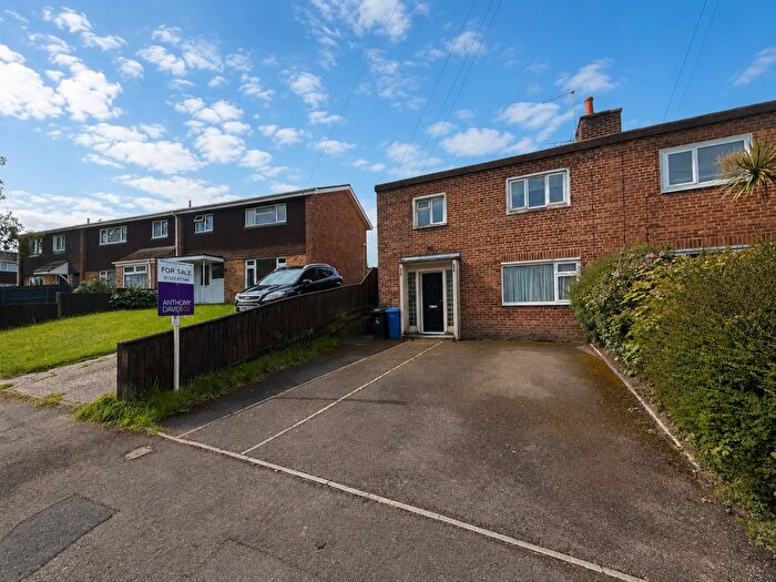 1 Bedroom Apartment For Sale In Dale Valley Road, Poole, BH15