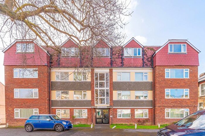 1 Bedroom Flat For Sale In Croydon Road, Anerley, London, SE20