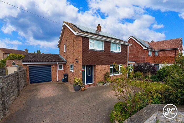 3 Bedroom Detached House For Sale In Fore Street, Westonzoyland, TA7