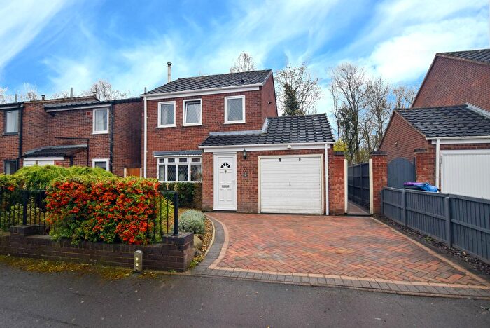 3 Bedroom Detached House For Sale In White Horse Close, Dawley, Telford, TF4