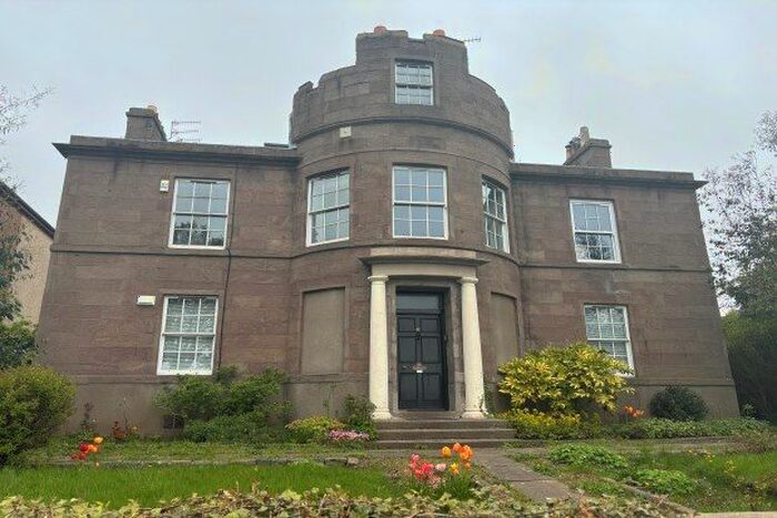 3 Bedroom Flat To Rent In Magdalen Yard Road, Dundee, DD2