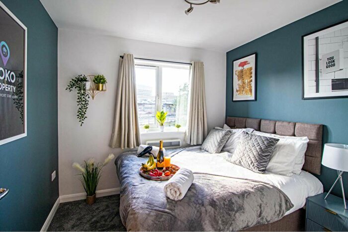 2 Bedroom Serviced Apartments To Rent In Conisbrough Keep, Coventry, West Midlands, CV1
