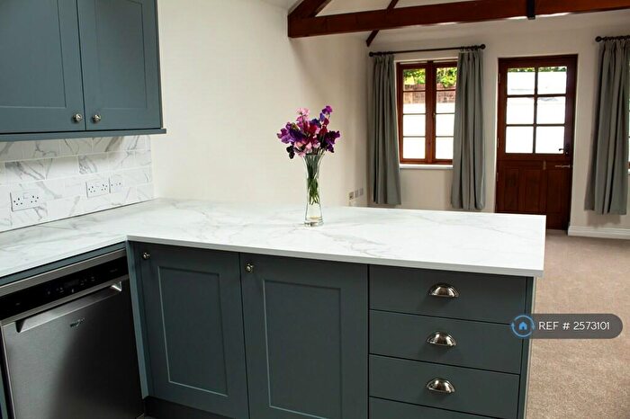 1 Bedroom Flat To Rent In Fore Street, Silverton, Exeter, EX5