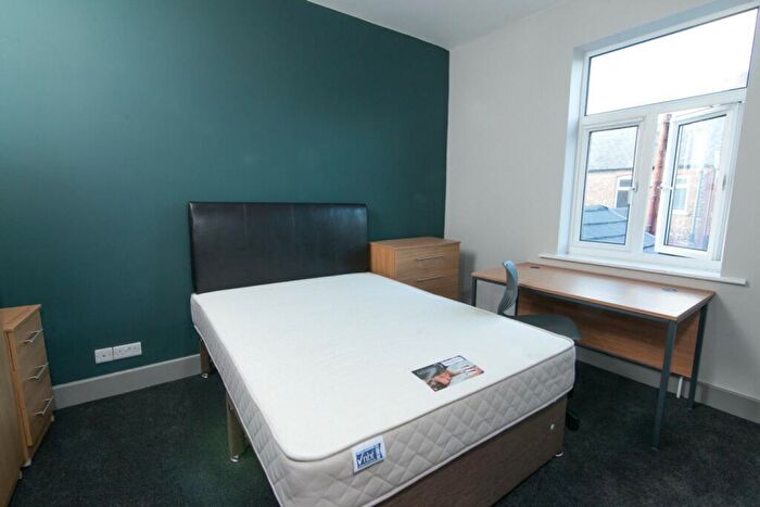 3 Bedroom House To Rent In Gerald Road, Salford, M6