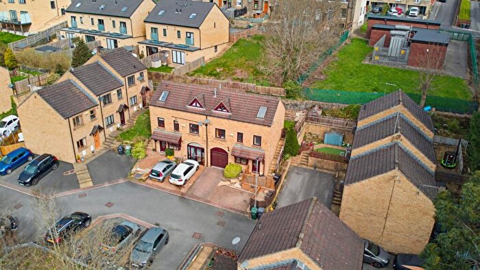 3 Bedroom Semi-Detached House For Sale In Grove Nook, Longwood, Huddersfield, HD3