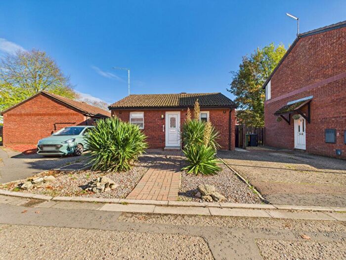 1 Bedroom Property For Sale In Thursfield, Peterborough, PE4