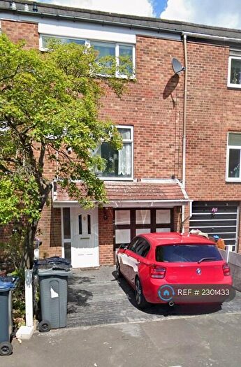3 Bedroom Terraced House To Rent In Ralphs Meadow, Birmingham, B32