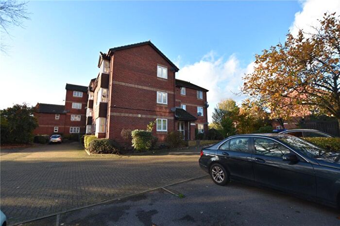 2 Bedroom Apartment To Rent In Monet Court, Stubbs Drive, London, SE16