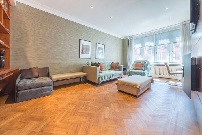 2 Bedroom Flat To Rent In Whitehall, London, SW1A
