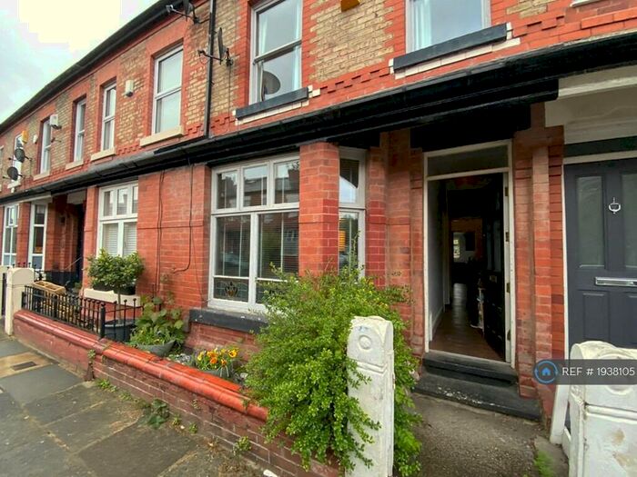 2 Bedroom Terraced House To Rent In Kingshill Road, Manchester, M21