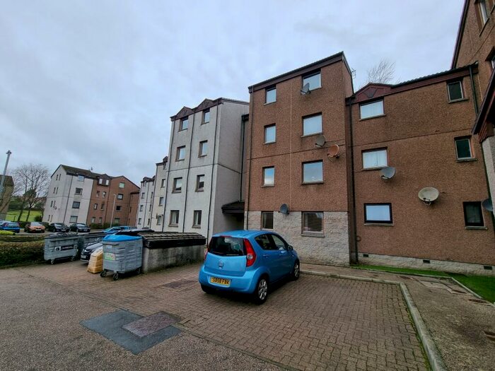 2 Bedroom Flat To Rent In Headland Court, Garthdee, Aberdeen, AB10