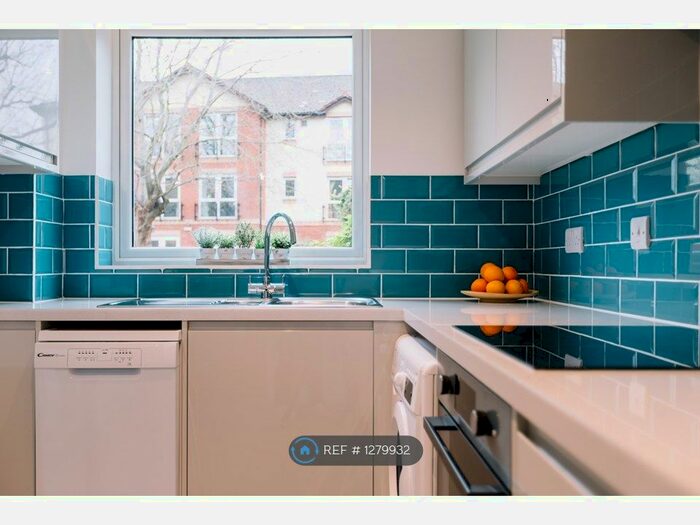 2 Bedroom Flat To Rent In Westcote Road, Reading RG30