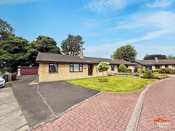3 Bedroom Semi-Detached Bungalow For Sale In Stoney Rigg Close, Haltwhistle, NE49