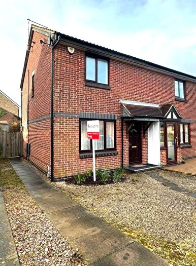 3 Bedroom Semi-Detached House To Rent In Wisley Close, West Bridgford, Nottingham, Nottinghamshire, NG2