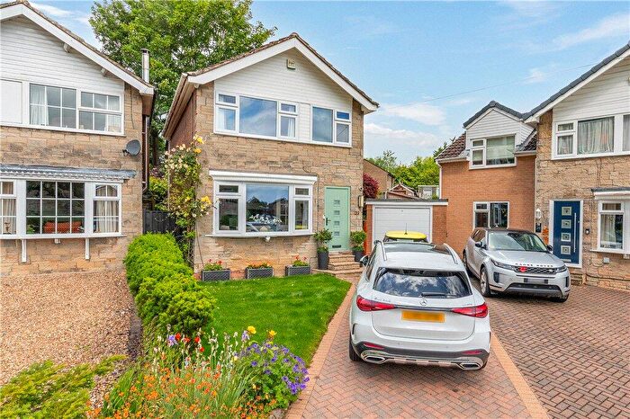 4 Bedroom Detached House For Sale In Whiteley Croft Road, Otley, West Yorkshire, LS21