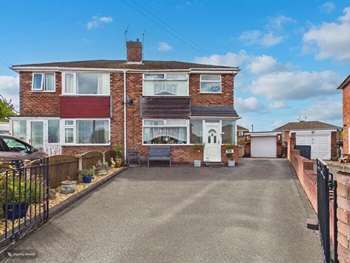3 Bedroom Semi-Detached House For Sale In St. Davids Crescent, Llay, Wrexham, LL12