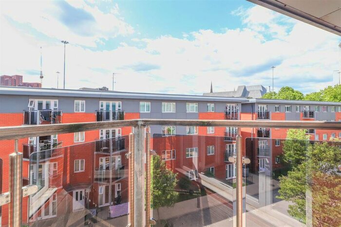 2 Bedroom Flat To Rent In Caister Hall, Conisbrough Keep, Coventry, CV1
