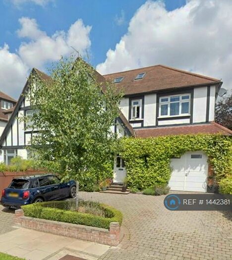 6 Bedroom Semi-Detached House To Rent In Abbots Gardens, London, N2