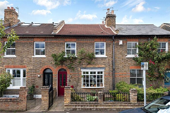 2 Bedroom Terraced House For Sale In Alexandra Road, Kew, Surrey, TW9