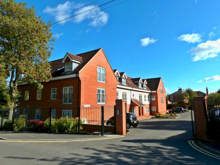 2 Bedroom Apartment To Rent In Green Court, Bingham, NG13